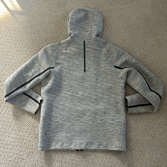 Lululemon Gray Sweatshirt Full Zipup - Picture 4 of 6